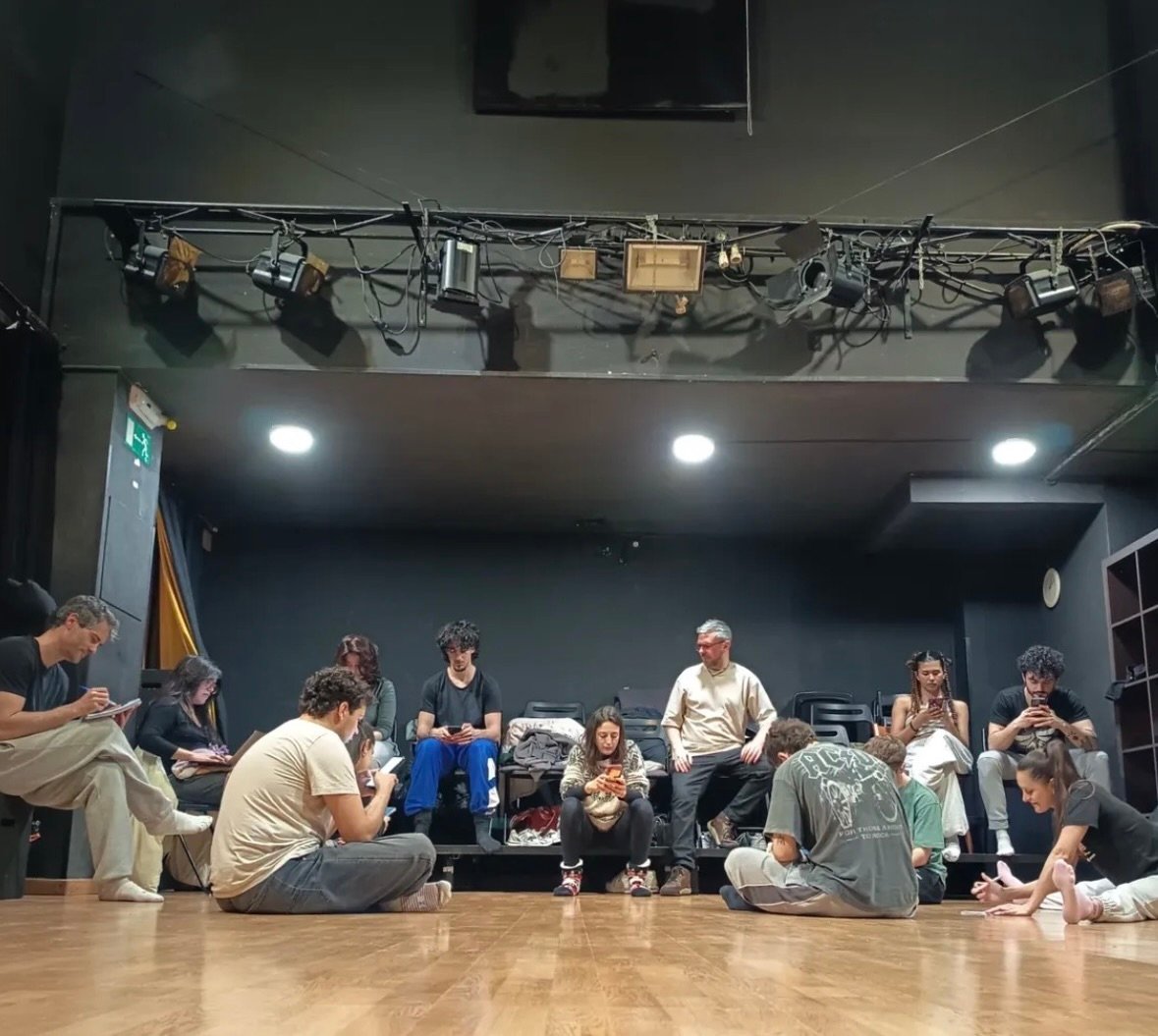 Mestre dirigiendo en escena en Forja